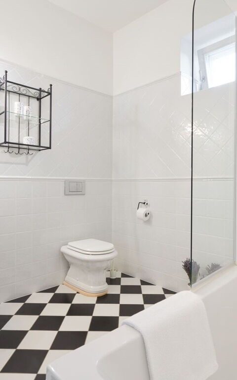 Orvas Villa 189: Bad