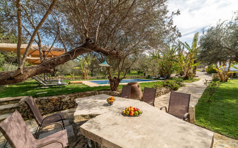 Klapas: Außen, Balkon / Terrasse / Patio, Garten, Schwimmbad