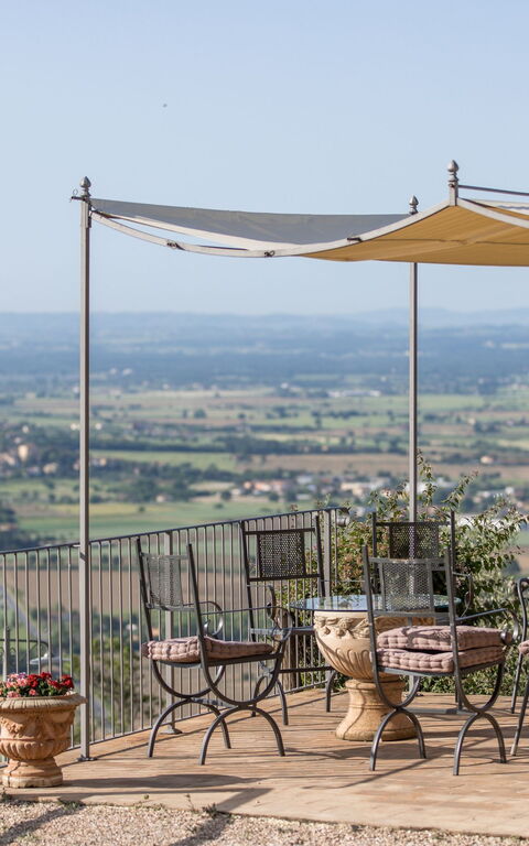 Casale Della Torre: Ansichten, Draussen