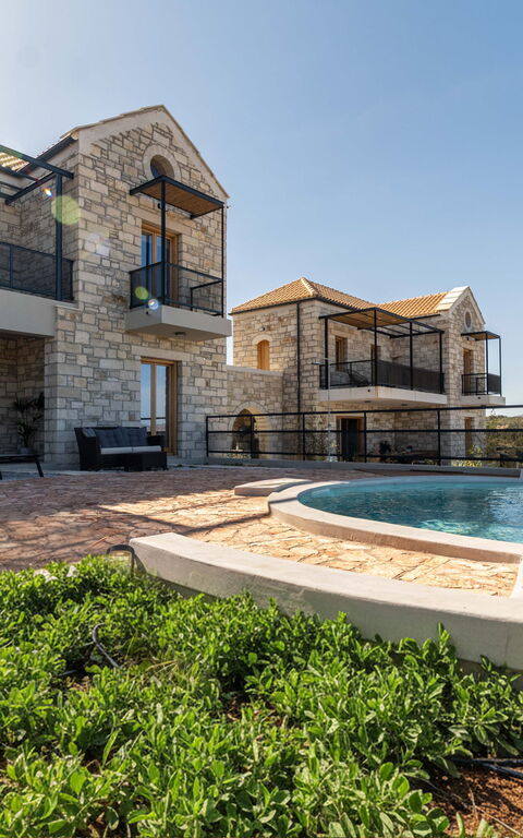 Villa Seiri: Außen, Draussen, Schwimmbad