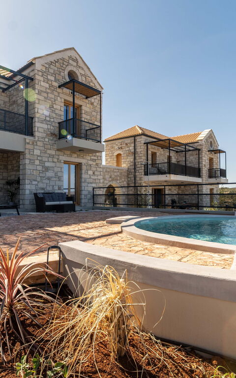 Villa Seiri: Außen, Draussen, Schwimmbad