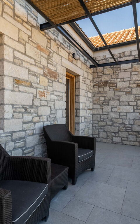 Villa Seiri: Ansichten, Außen, Balkon / Terrasse / Patio, Draussen