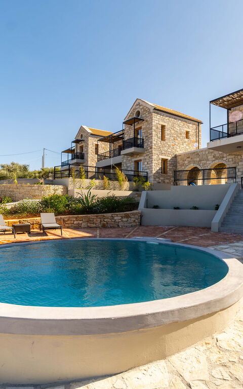 Villa Falcos: Außen, Draussen, Schwimmbad