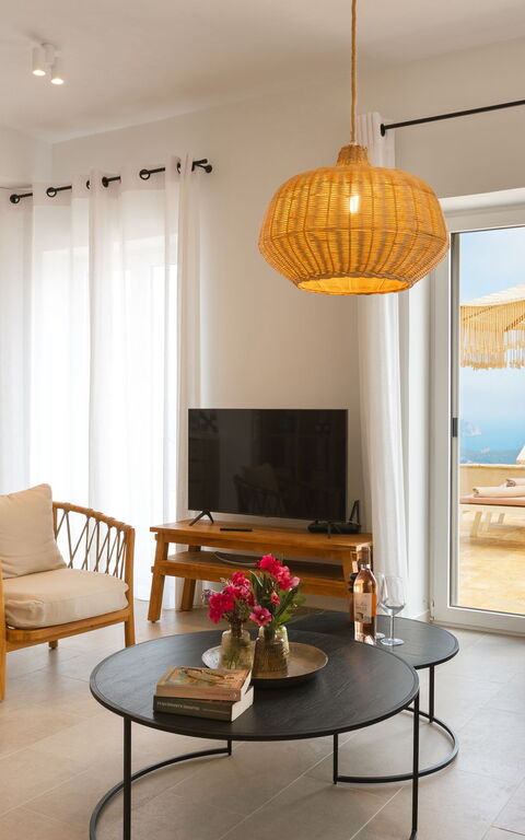 Villa Thea Mare Levantes