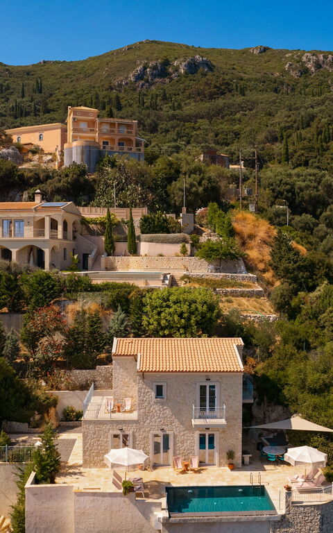 Villa Thea Mare Levantes