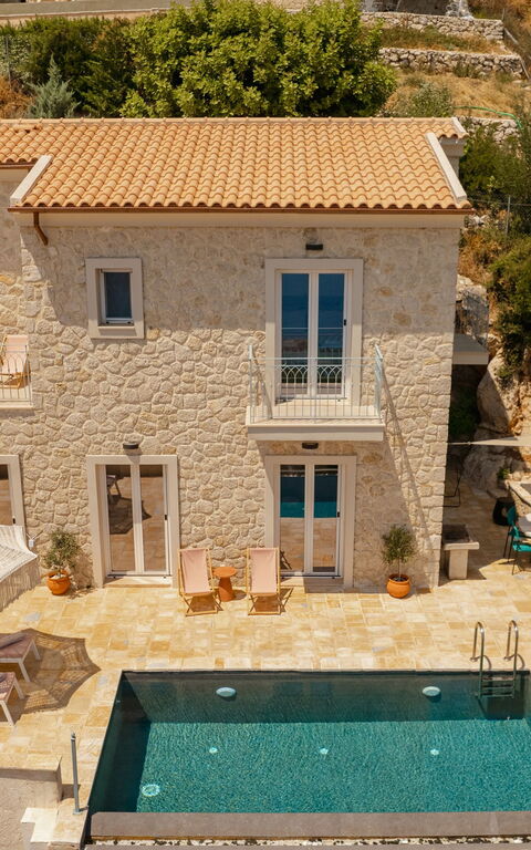 Villa Thea Mare Levantes