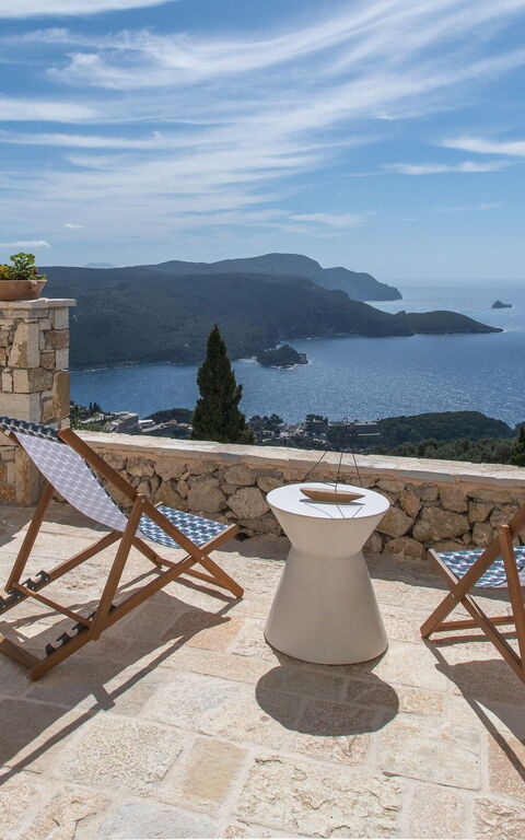 Villa Thea Mare Maistro: Balkon / Terrasse / Patio, Schlafzimmer