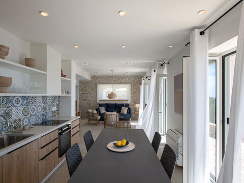 Villa Thea Mare Maistro