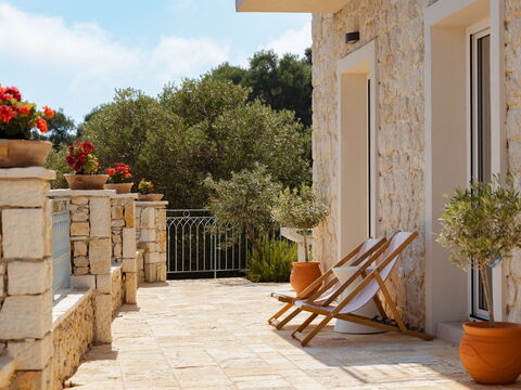 Villa Thea Mare Maistro