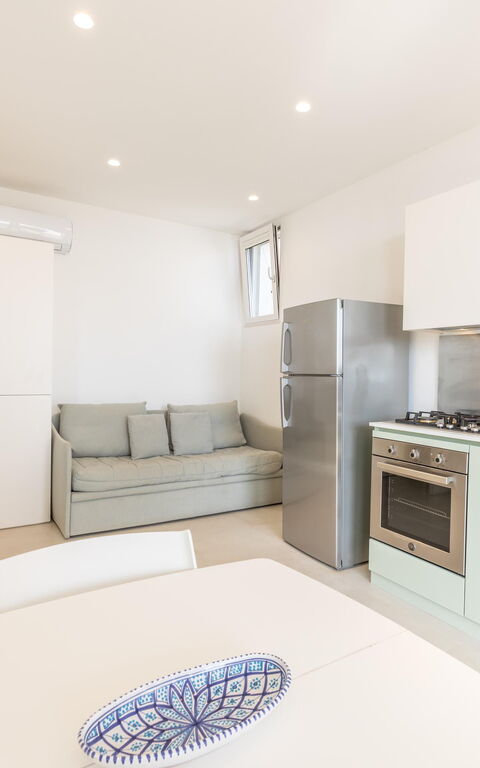 Marinaia Panorama: Esszimmer, Küche, Wohnzimmer