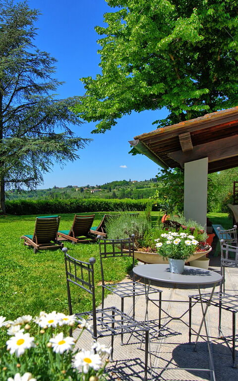 Villa Casciani: Draussen, Garten