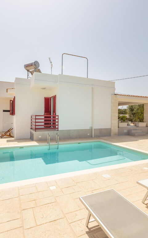 Villa Dolcevivere: Außen, Draussen, Schwimmbad, Sommer