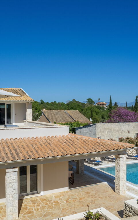 Villa Armonia: Ansichten, Außen, Draussen, Schwimmbad