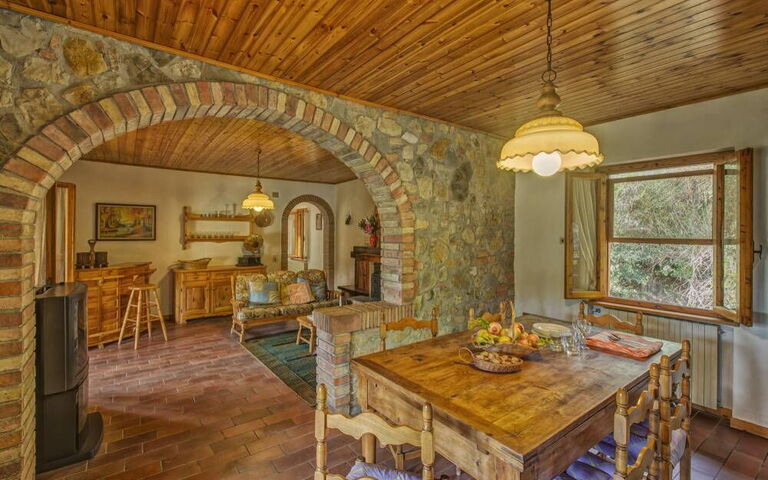 Unterkunft Leccino 1: Esszimmer, Küche