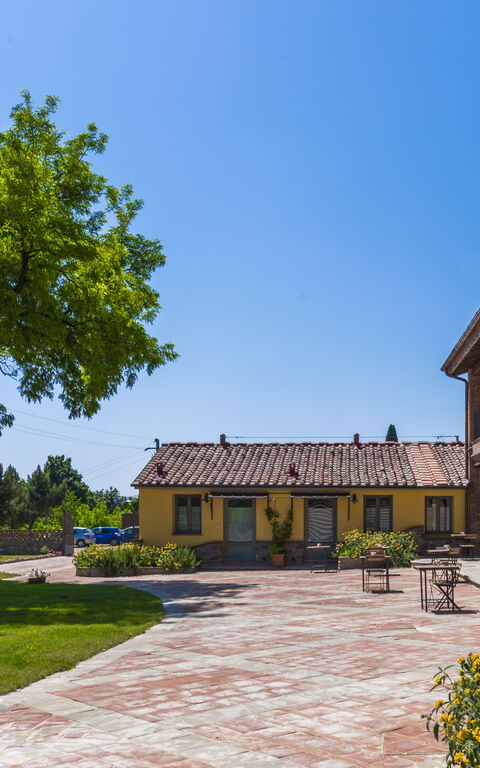 Le Fornaci: Ansichten, Außen, Draussen, Garten