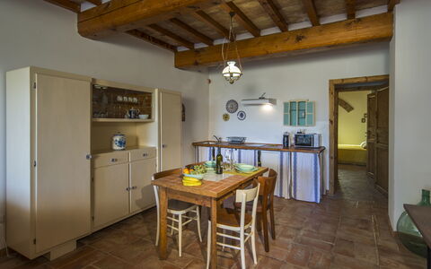 Unterkunft Roggiola: Esszimmer, Küche