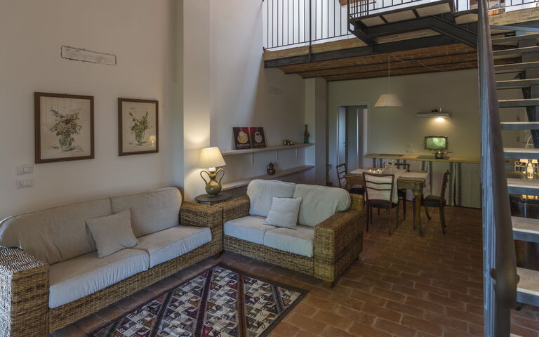 Unterkunft Dondo: Esszimmer, Wohnzimmer