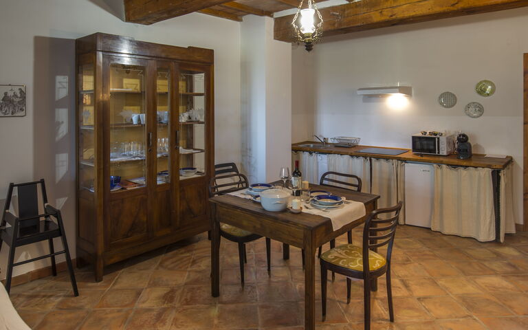 Unterkunft Zi Toni: Esszimmer, Küche