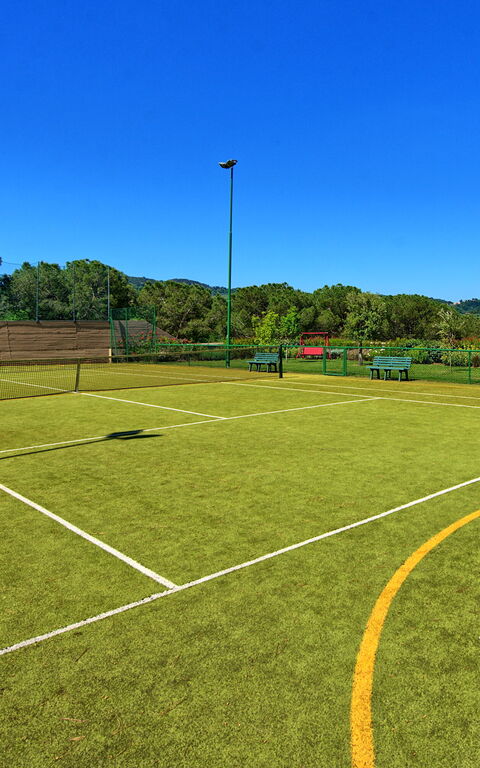 Villa Barbarella: Außen, Draussen