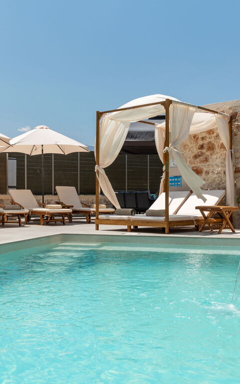 Villa Paul: Außen, Draussen, Schwimmbad