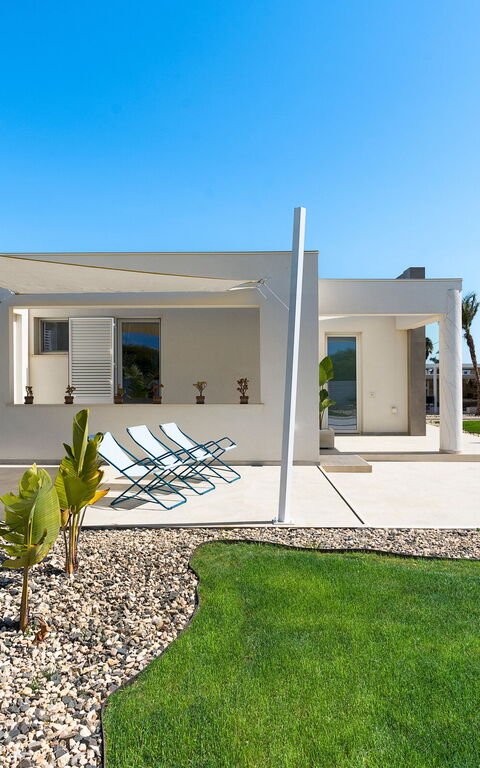 Villa Paradisus: Außen, Draussen, Garten