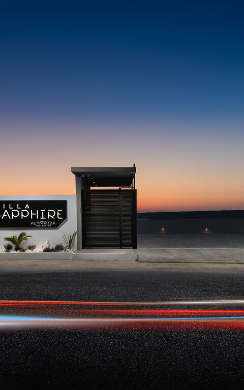 Villa Sapphire: Draussen