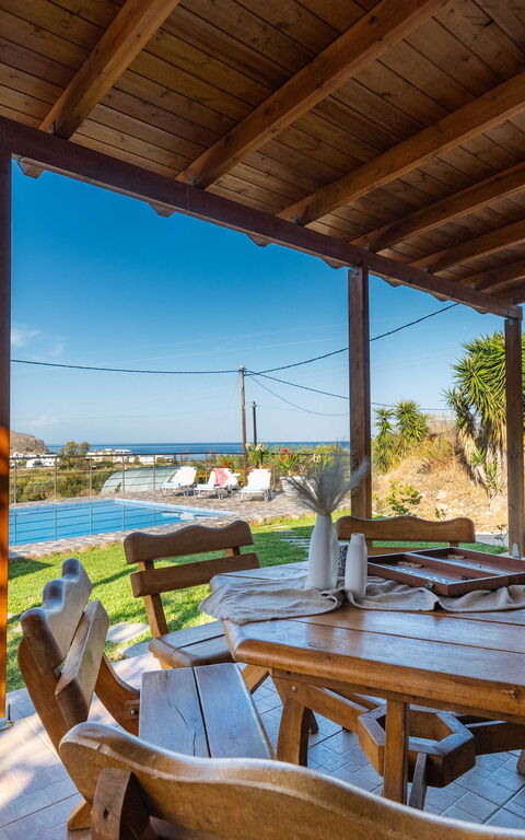 Villa Rose: Ansichten, Außen, Draussen, Garten, Schwimmbad