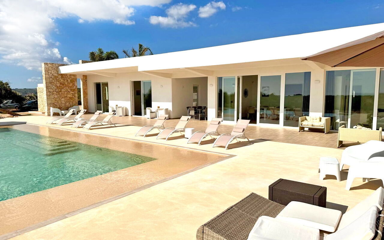 Villa Infinito: Außen, Draussen, Schwimmbad