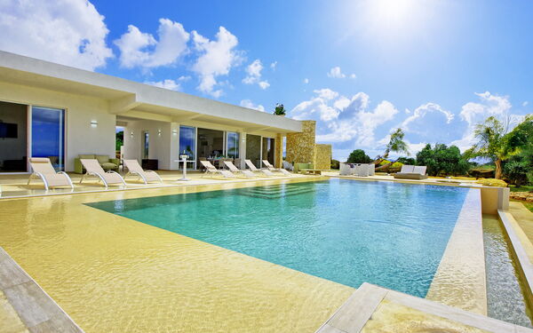 Villa Infinito: Außen, Draussen, Schwimmbad