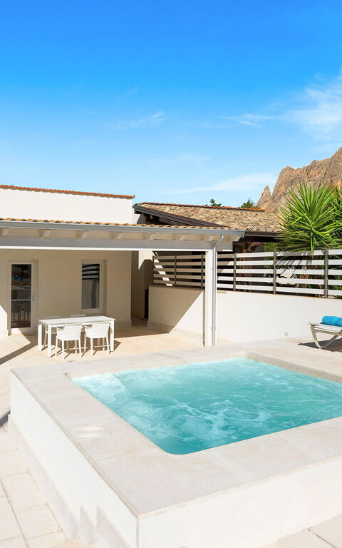 La Siesta: Außen, Draussen, Schwimmbad