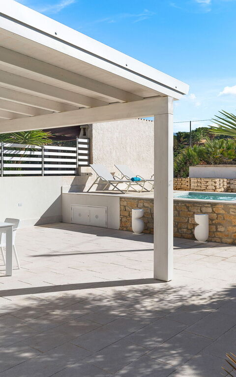 La Siesta: Außen, Balkon / Terrasse / Patio, Draussen, Schwimmbad