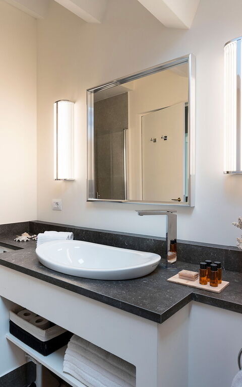 Villa Acqua Marina: Bad