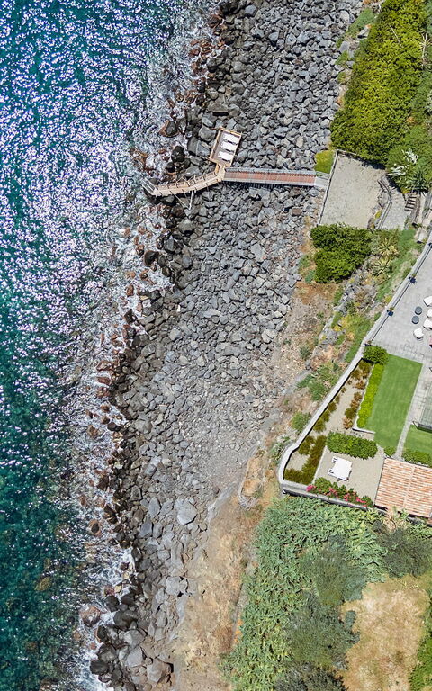 Villa Acqua Marina: Ansichten, Garten, Schwimmbad