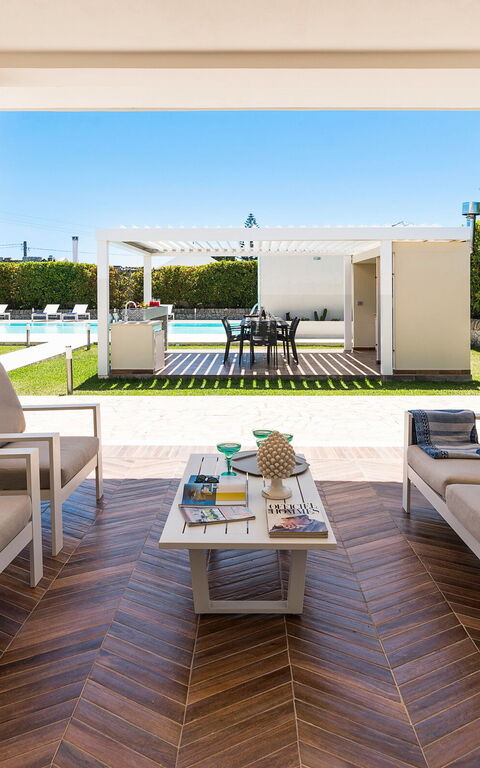 Villa Dilecta: Außen, Balkon / Terrasse / Patio, Draussen