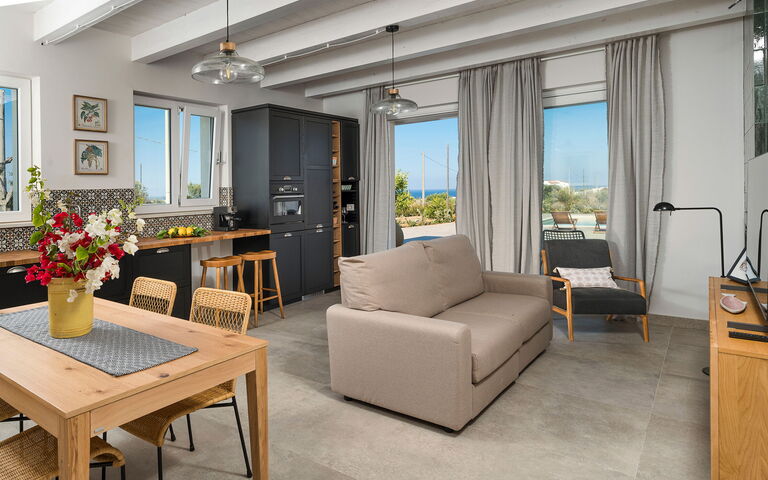 Villa Paolina: Esszimmer, Küche, Wohnzimmer