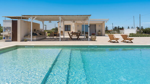 Villa Paolina: Außen, Draussen, Schwimmbad