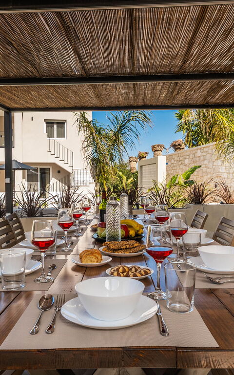 Villa Serenity: Außen, Balkon / Terrasse / Patio, Draussen