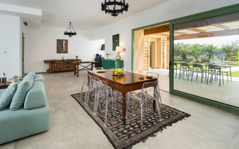 Villa Cavalè: Esszimmer, Wohnzimmer
