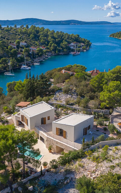 Villa Pine Haven: Ansichten