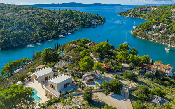 Villa Pine Haven: Ansichten