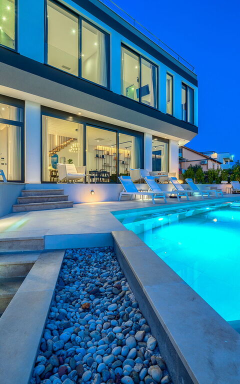 Villa Allina: Ansichten, Außen, Draussen, Schwimmbad