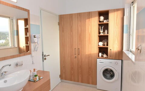 Unterkunft Christianna Apartments 1: Bad