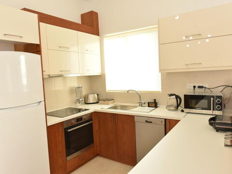 Christianna Apartments