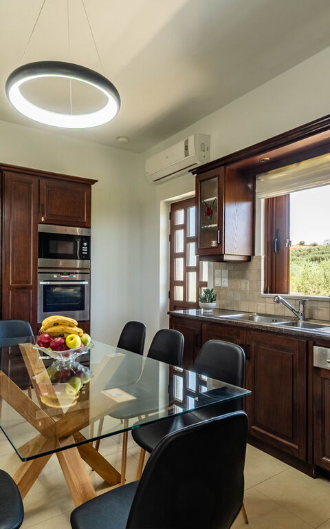 Villa Aetheria: Küche