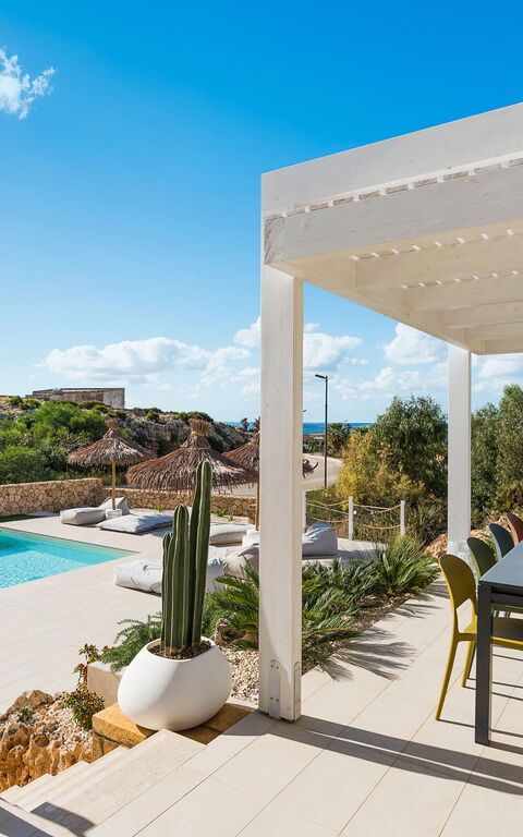 Villa Castalia: Außen, Balkon / Terrasse / Patio, Draussen, Schwimmbad