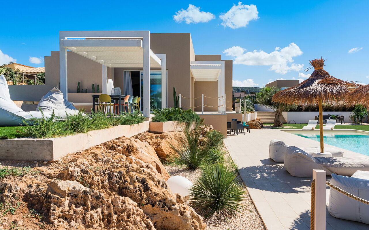 Villa Castalia: Außen, Draussen, Schwimmbad