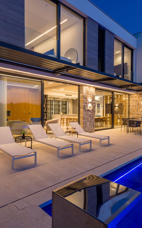 Villa Olive Vista 1: Außen, Draussen, Schwimmbad