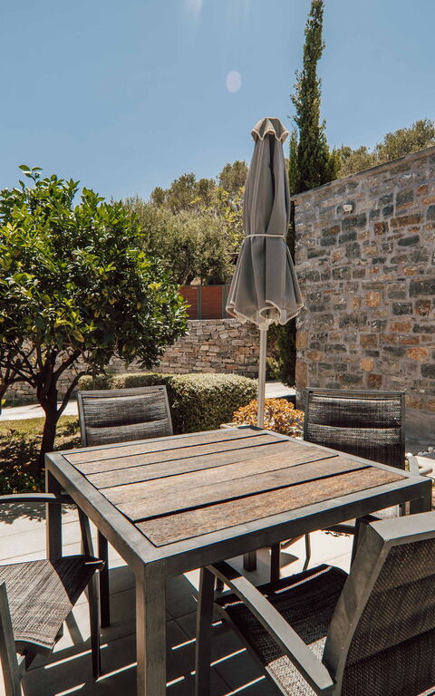 Villa Kera Panorama: Außen, Draussen