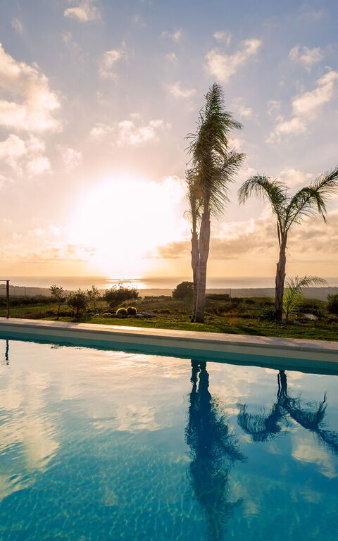 Villa Erakle: Ansichten, Schwimmbad