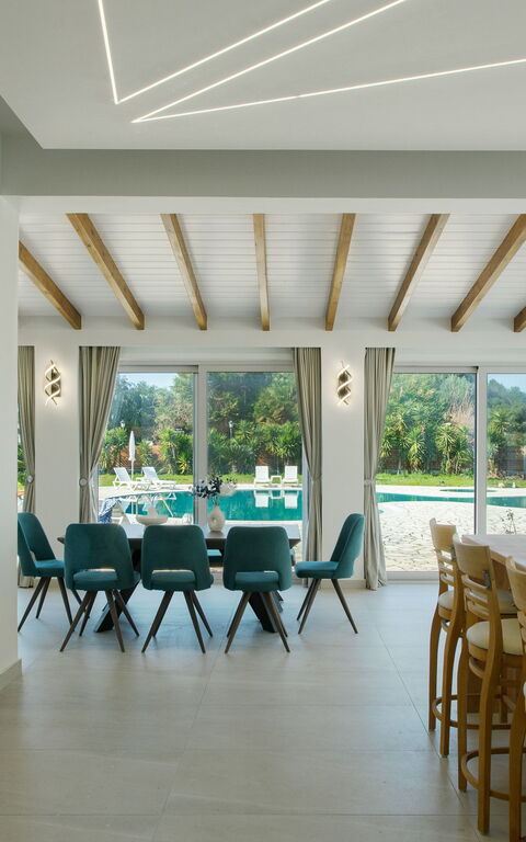 Villa Aurora Blue: Esszimmer, Wohnzimmer